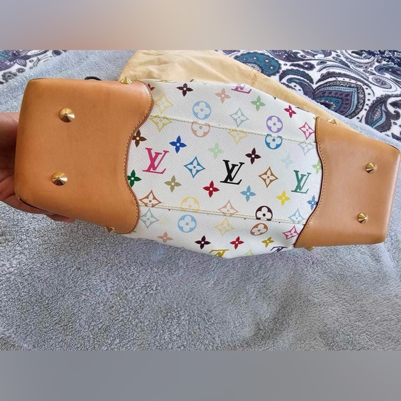 SOLD!!!🔥Louis Vuitton
x Takashi Murakami Judy GM two-way handbag🔥 - Picture 5 of 17